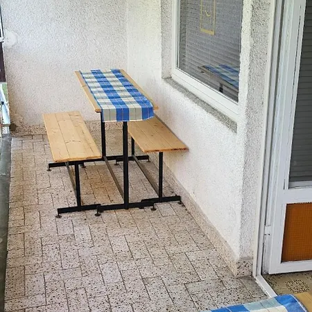 Z21 Apartman *